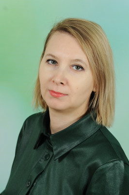 Воспитатель первой категории Сенина Юлия Николаевна Воспитатель первой категории Сенина Юлия Николаевна